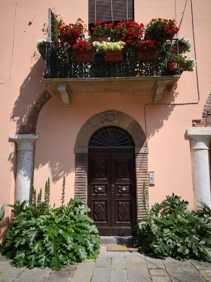 La Loggia Apartamento Lucca Exterior foto